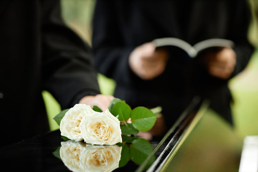 Consideraciones que debes tener en cuenta al momento de elegir un servicio funerario